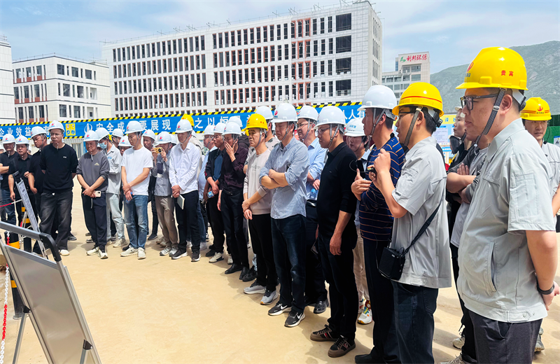 2025年4月17日，由莆田市涵江区住房和城乡建设局主办、俄罗斯专享会294三建承办的钢筋安装工程质量防控现场交流会在联东U谷·涵江海峡智造产业谷一期成功召开。